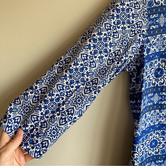 Land’s End Blue Tile Patterned Blue White Lightweight Dress M - Picture 3 of 9